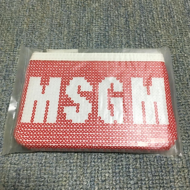 MSGM(エムエスジイエム)の【即購入OKです♪】MSGMポーチ☆送料込み レディースのファッション小物(ポーチ)の商品写真