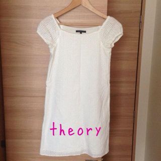 セオリー(theory)のtheoryホワイトワンピ♡(ミニワンピース)