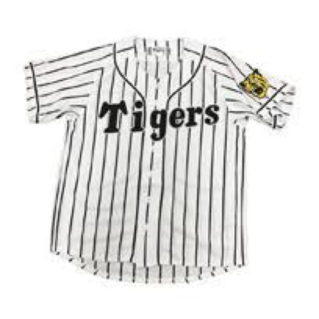 MIZUNO(ミズノ)の未使用品✨タイガース🐯レプリカユニフォームsize M-L スポーツ/アウトドアの野球(応援グッズ)の商品写真