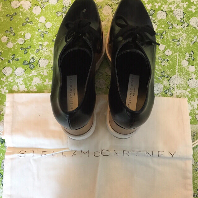 Stella McCartney(ステラマッカートニー)の正規品ステラマッカートニー厚底エリスシューズ size37 ブラック黒 レディースの靴/シューズ(ローファー/革靴)の商品写真