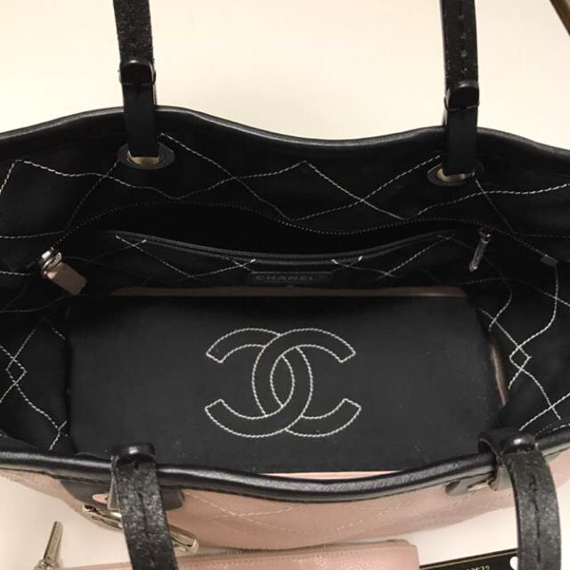 CHANEL(シャネル)の売り切れました！shoppaholic様専用  CHANEL  ショルダーバッグ レディースのバッグ(ショルダーバッグ)の商品写真