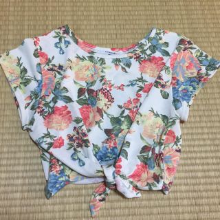 アンレリッシュ(UNRELISH)の【新品】花柄 トップス(カットソー(半袖/袖なし))