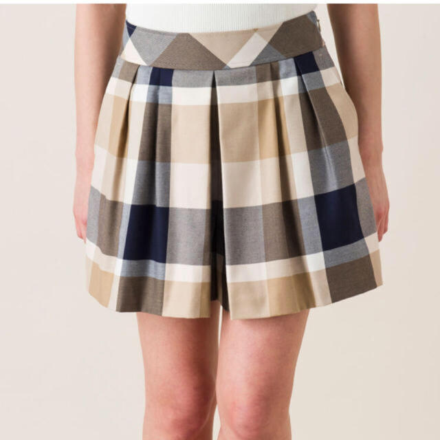 BURBERRY(バーバリー)の今日までブルーレーベル クレストブリッジ キュロット34 レディースのパンツ(キュロット)の商品写真