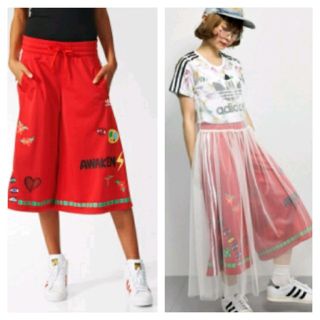 アディダス(adidas)の8/13迄セール adidas × ﾌｧﾚﾙｳｨﾘｱﾑｽ ｶﾞｳﾁｮﾊﾟﾝﾂ S(キュロット)