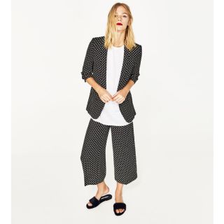 ザラ(ZARA)のザラ ドットパンツ(その他)