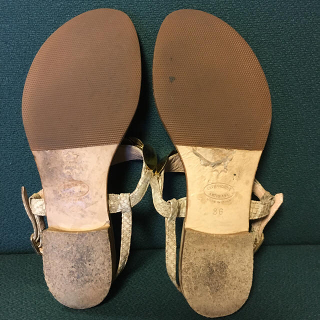 TOMORROWLAND(トゥモローランド)のイルサンダロオブカプリ フラットサンダル レディースの靴/シューズ(サンダル)の商品写真