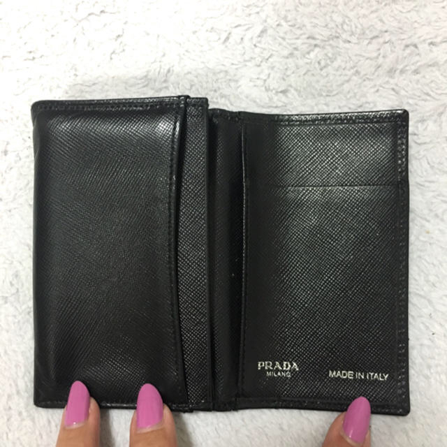 PRADA(プラダ)のわたあめ即購入OK様専用！！【プラダ】シンプルなパスケース 名刺入れ レディースのファッション小物(名刺入れ/定期入れ)の商品写真