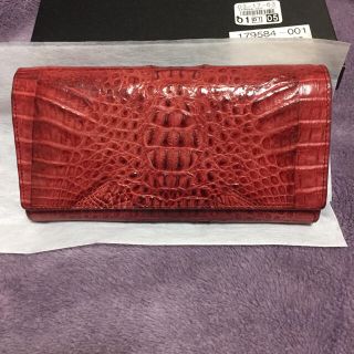 クロコダイル(Crocodile)のカイマン(クロコ)レッド長財布(財布)