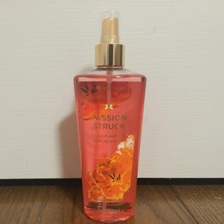 ヴィクトリアズシークレット(Victoria's Secret)の新品 フレグランスミスト(香水(女性用))