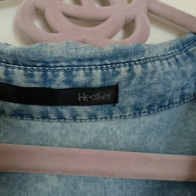 heather(ヘザー)の半袖デニムシャツ レディースのトップス(シャツ/ブラウス(半袖/袖なし))の商品写真