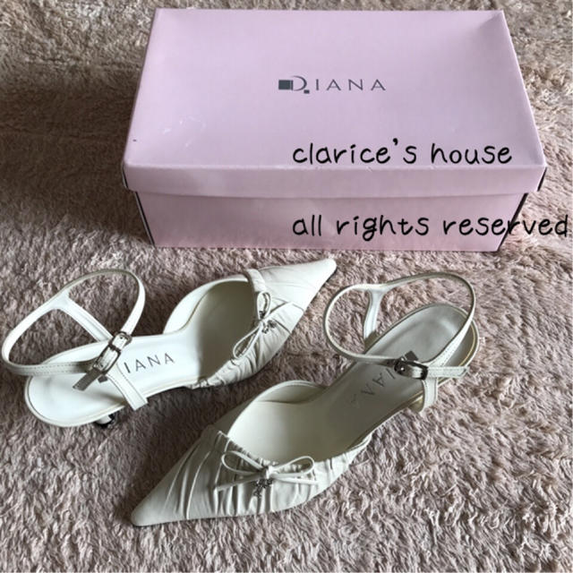 DIANA(ダイアナ)の値下げ 新品ダイアナ DIANA 21.5 サイズヒール ミゥール 白 ホワイト レディースの靴/シューズ(ハイヒール/パンプス)の商品写真