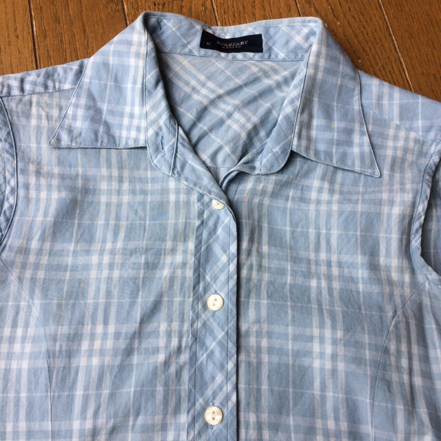 BURBERRY(バーバリー)のBurberryシャツ    M レディースのトップス(Tシャツ(半袖/袖なし))の商品写真