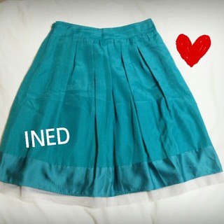 イネド(INED)のINEDのブルーグリーンスカート(ひざ丈スカート)