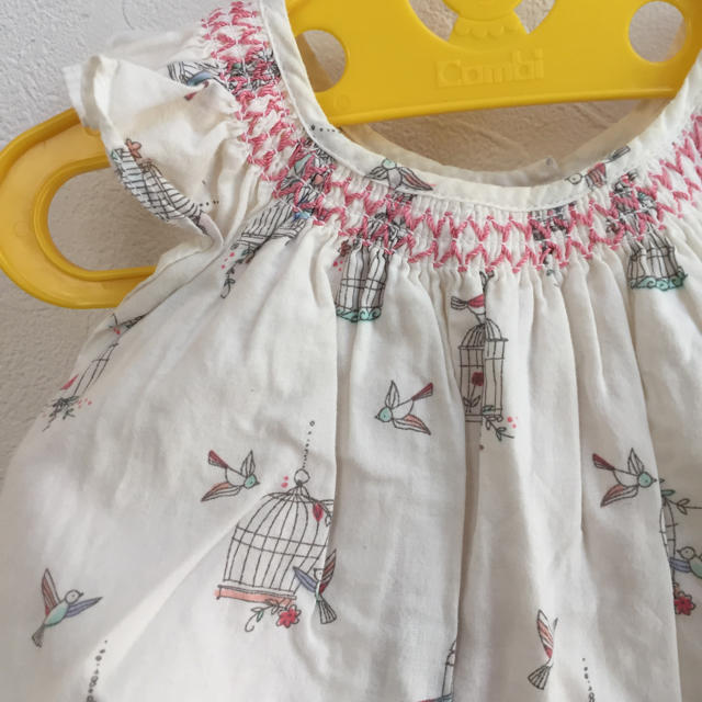 babyGAP(ベビーギャップ)のベビーギャップ☆70センチトップス キッズ/ベビー/マタニティのベビー服(~85cm)(タンクトップ/キャミソール)の商品写真