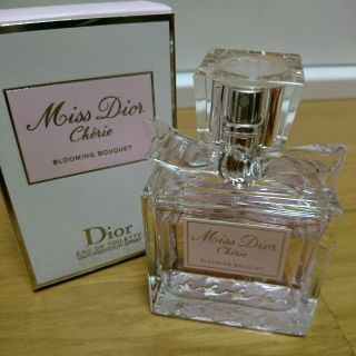 クリスチャンディオール(Christian Dior)のミスディオール ブルーミングブーケ 50ml(香水(女性用))