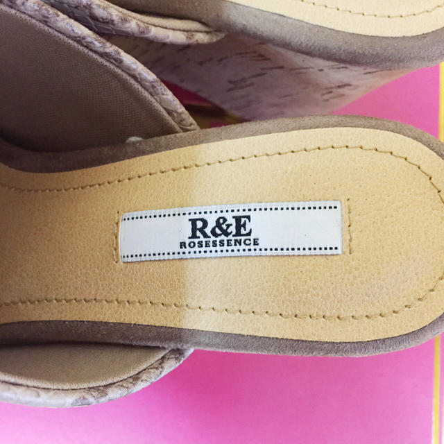 R&E(アールアンドイー)のR&E♡サボサンダル レディースの靴/シューズ(サンダル)の商品写真