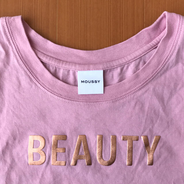 moussy(マウジー)のmoussy ロゴ Tシャツ レディースのトップス(Tシャツ(半袖/袖なし))の商品写真