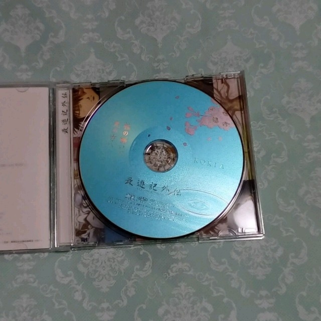 KOKIA「桜の樹の下/光の方へ」初回盤マキシシングル エンタメ/ホビーのCD(アニメ)の商品写真
