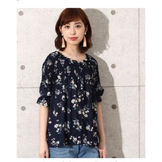 ロペピクニック(Rope' Picnic)のロペピクニック☆2wayシャーリング花柄ブラウス☆(シャツ/ブラウス(長袖/七分))