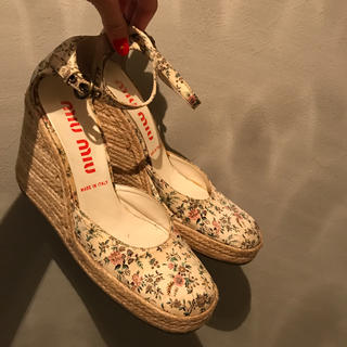ミュウミュウ(miumiu)のvintage miumiu shoes.(サンダル)