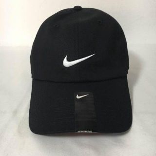 ナイキ(NIKE)の海外モデル★新品！NIKE★ナイキswooshロゴキャップ ブラック(キャップ)