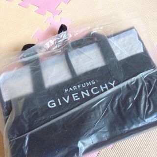 ジバンシィ(GIVENCHY)のジバンシィゴザ売り切り値下げ中(その他)