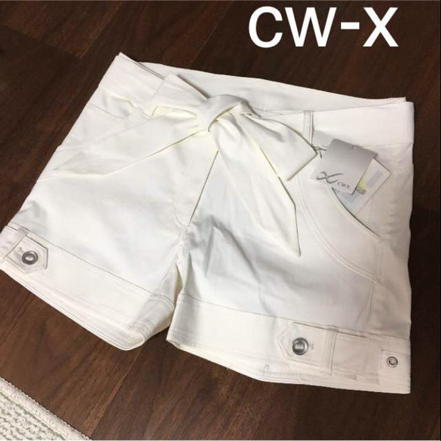 Wacoal(ワコール)の新品♡cwx ゴルフウェア キュロット スポーツ/アウトドアのゴルフ(ウエア)の商品写真