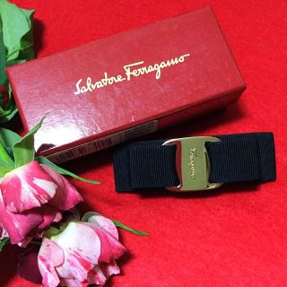 サルヴァトーレフェラガモ(Salvatore Ferragamo)のみく様専用で御座います(バレッタ/ヘアクリップ)