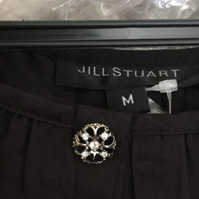 JILLSTUART(ジルスチュアート)の新品✨ジルスチュアート❤️ビジュー付きレースブラウス レディースのトップス(シャツ/ブラウス(長袖/七分))の商品写真