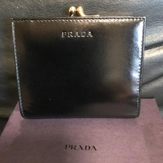 プラダ(PRADA)のゆープロフ確認お願い様専用です。プラダ☆ レザーがま口折財布(財布)