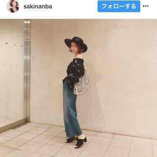 ザラ(ZARA)のzara トップス (シャツ/ブラウス(半袖/袖なし))