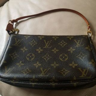 ルイヴィトン(LOUIS VUITTON)のヴィトン　アクセサリーポーチ(ポーチ)