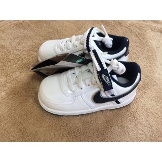 ナイキ(NIKE)のnike キッズスニーカー タグ付き訳あり(スニーカー)