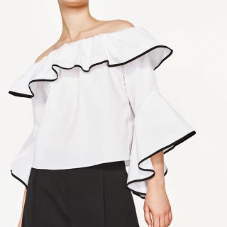 ザラ(ZARA)のe.様 専用  ZARA オフショル(シャツ/ブラウス(半袖/袖なし))