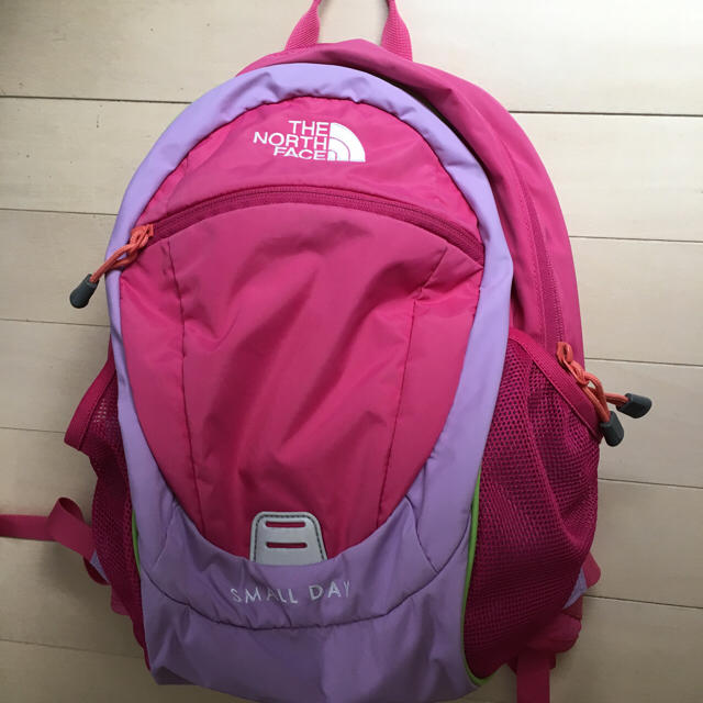 THE NORTH FACE(ザノースフェイス)のノースフェイス✩子供用リュック✩ キッズ/ベビー/マタニティのこども用バッグ(リュックサック)の商品写真