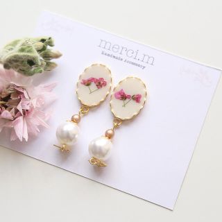 no.430 押し花レジンピアス イヤリング(ピアス)