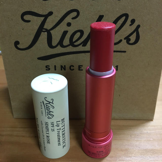 Kiehl's(キールズ)のKiehl's バタースティックリップトリートメント ローズ SPF25 コスメ/美容のスキンケア/基礎化粧品(リップケア/リップクリーム)の商品写真