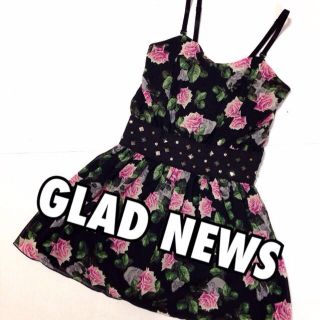 グラッドニュース(GLAD NEWS)の送料込♡バラ柄チュニック(キャミソール)