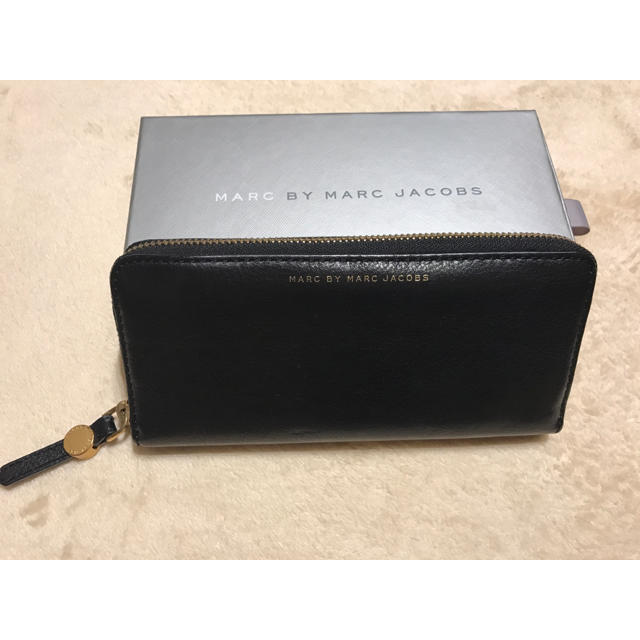 marc by marc jacobs マークバイマークジェイコブス