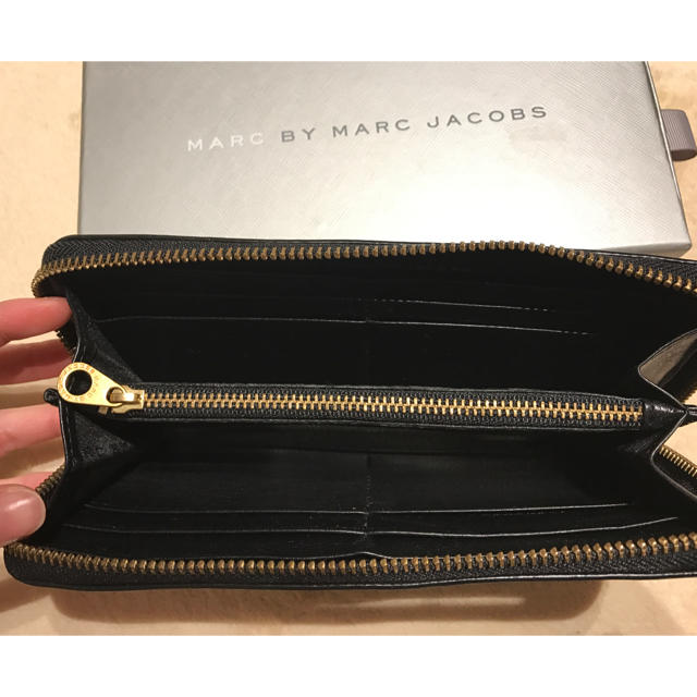 marc by marc jacobs マークバイマークジェイコブス