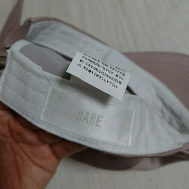 HARE(ハレ)のHARE サテンピンクキャップ レディースの帽子(キャップ)の商品写真