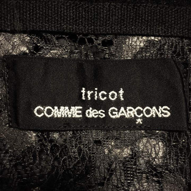 COMME des GARCONS(コムデギャルソン)のtricot comme des garcons ブラックブラウス レディースのトップス(シャツ/ブラウス(半袖/袖なし))の商品写真