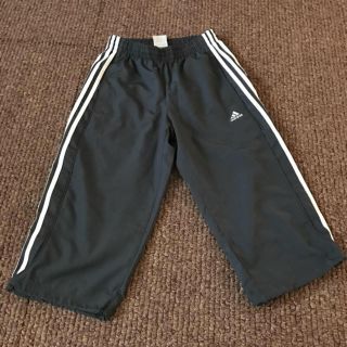 アディダス(adidas)のadidasシャカシャカ七分丈パンツ(その他)