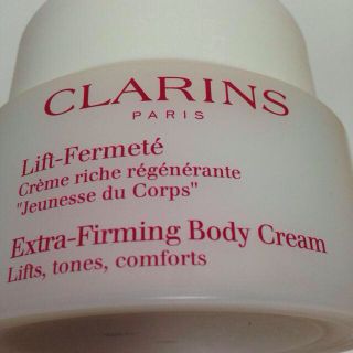 クラランス(CLARINS)の人気ボディケア☆引き締めボディクリーム☆(その他)