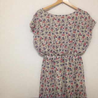 vummmmmさん専用(ひざ丈ワンピース)