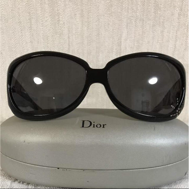 Christian Dior(クリスチャンディオール)のcuiyan様専用正規品 クリスチャンディオール サングラス レディースのファッション小物(サングラス/メガネ)の商品写真