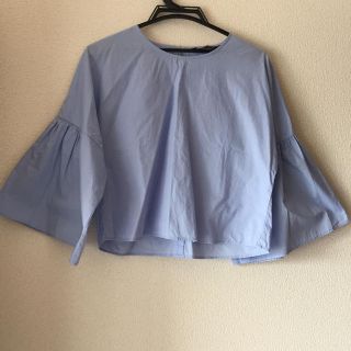 ザラ(ZARA)のZARAフレア切り替えスリーブブラウス(シャツ/ブラウス(半袖/袖なし))