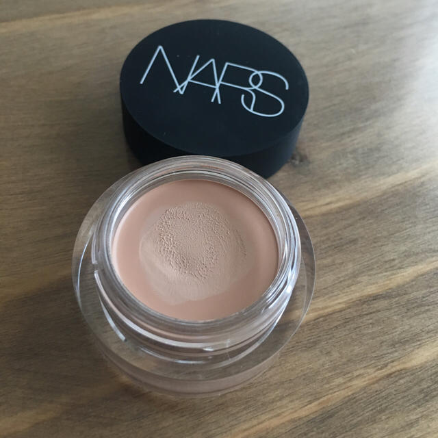 NARS(ナーズ)のNARSソフトマットコンプリートコンシーラー コスメ/美容のベースメイク/化粧品(コンシーラー)の商品写真