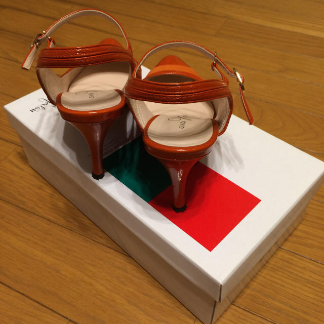 GINZA Kanematsu(ギンザカネマツ)の銀座カネマツ⭐︎オレンジ スエードパンプス レディースの靴/シューズ(ハイヒール/パンプス)の商品写真