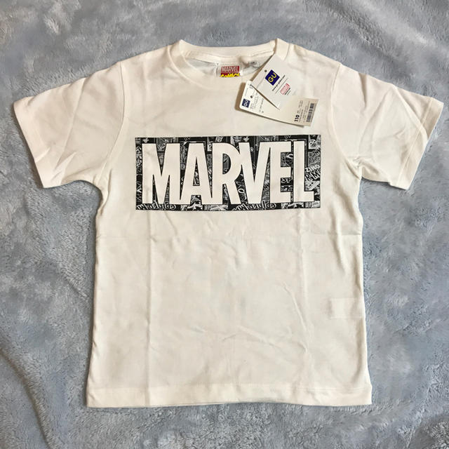 GU(ジーユー)の新品！110Tシャツ キッズ/ベビー/マタニティのキッズ服男の子用(90cm~)(Tシャツ/カットソー)の商品写真